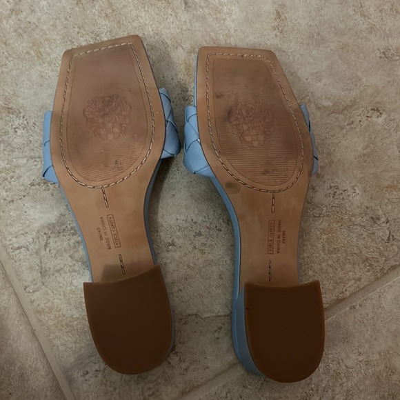 Vince Camuto Semtera Sandals - Picture 4 of 4